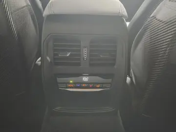 BMW M4 xDrive Competition Schale Carbon ACC 360