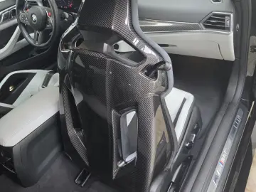 BMW M4 xDrive Competition Schale Carbon ACC 360