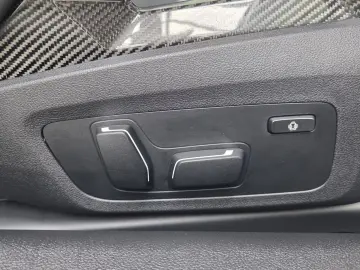 BMW M4 xDrive Competition Schale Carbon ACC 360