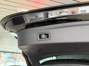 Mercedes-Benz GLE 350de 4Ma Chrom NAV LED PSD AHK TW