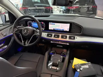 Mercedes-Benz GLE 350 de 4Ma NAVI LED PSD DISTR AHK AIRMAT