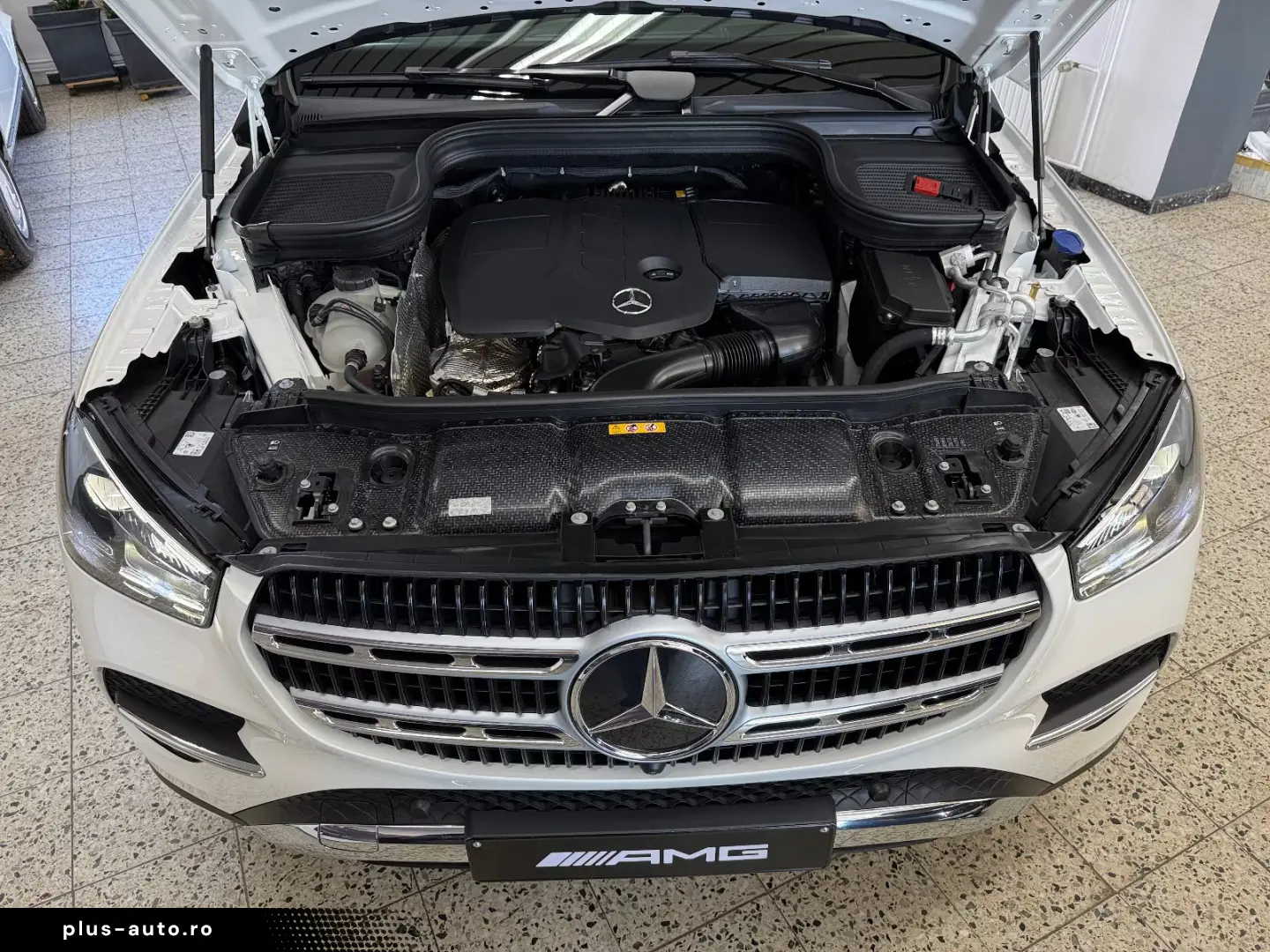 Mercedes-Benz GLE 350 de 4Ma NAVI LED PSD DISTR AHK AIRMAT