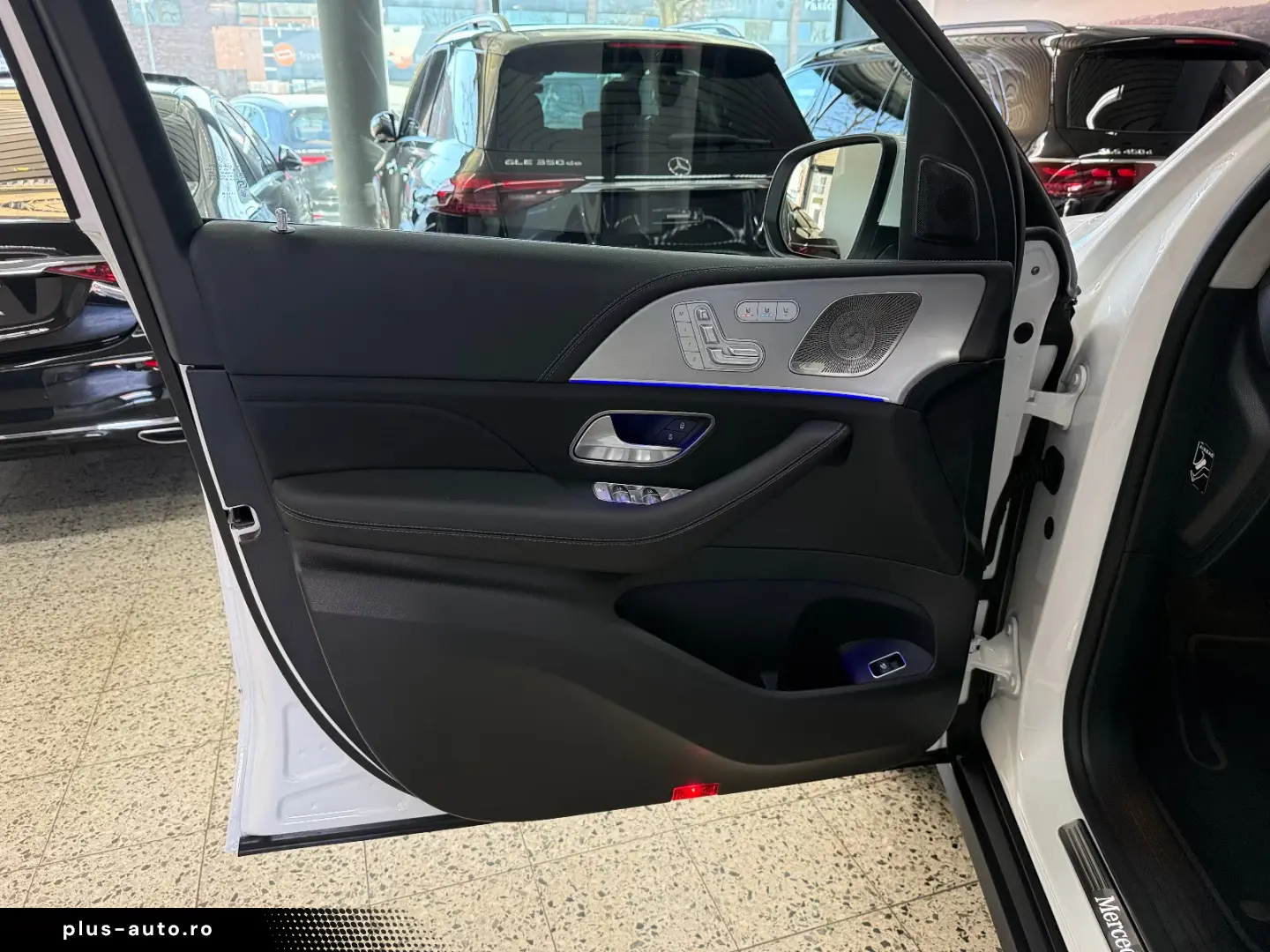 Mercedes-Benz GLE 350 de 4Ma NAVI LED PSD DISTR AHK AIRMAT