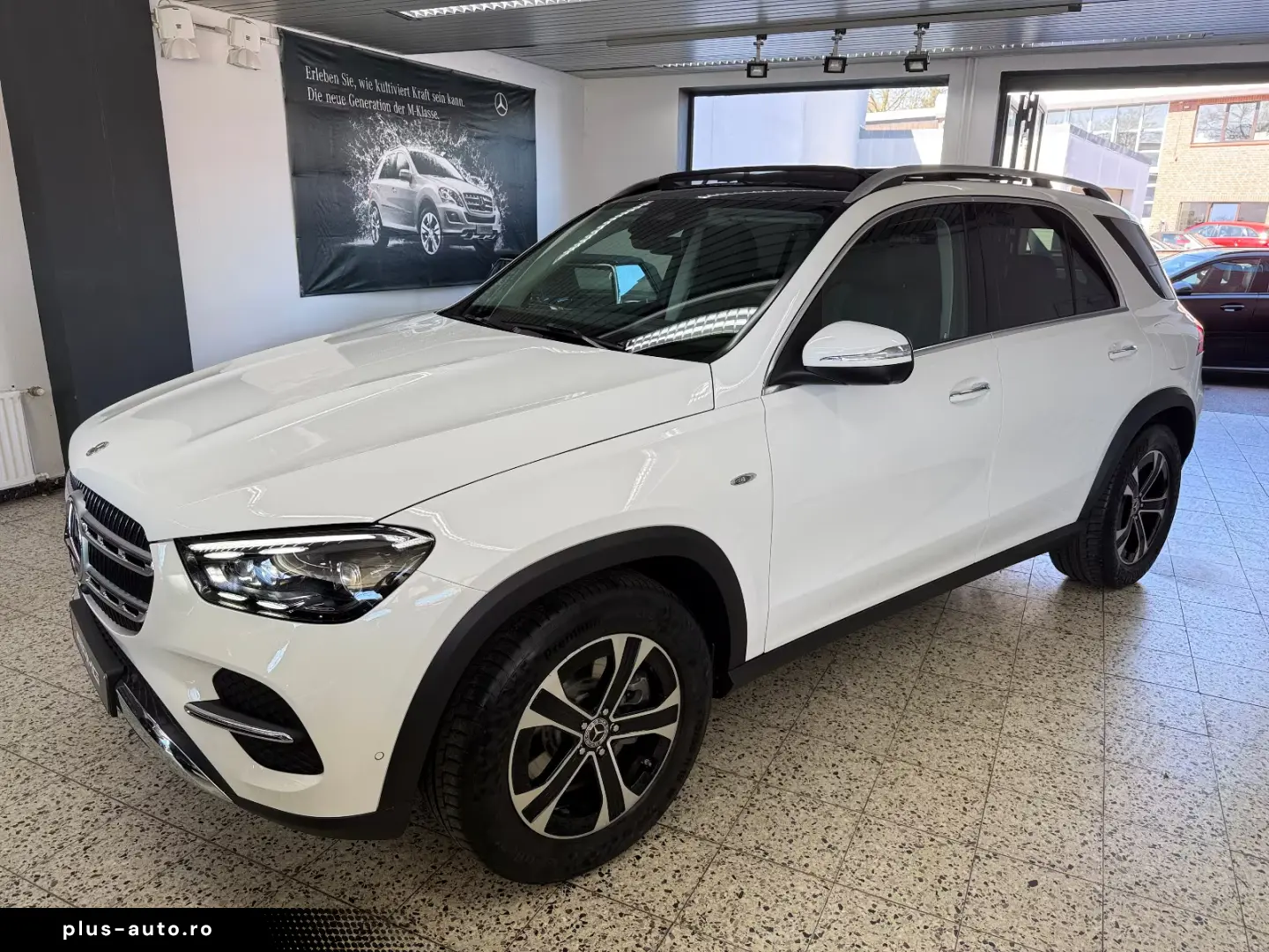 Mercedes-Benz GLE 350 de 4Ma NAVI LED PSD DISTR AHK AIRMAT