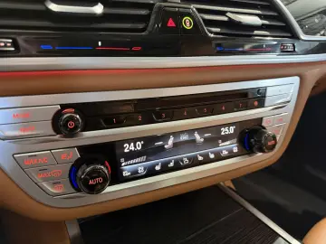 BMW 750 i xDrive 360 KAM LASER HUD G.SHD. ACC LIFT