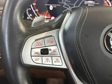 BMW 750 i xDrive 360 KAM LASER HUD G.SHD. ACC LIFT