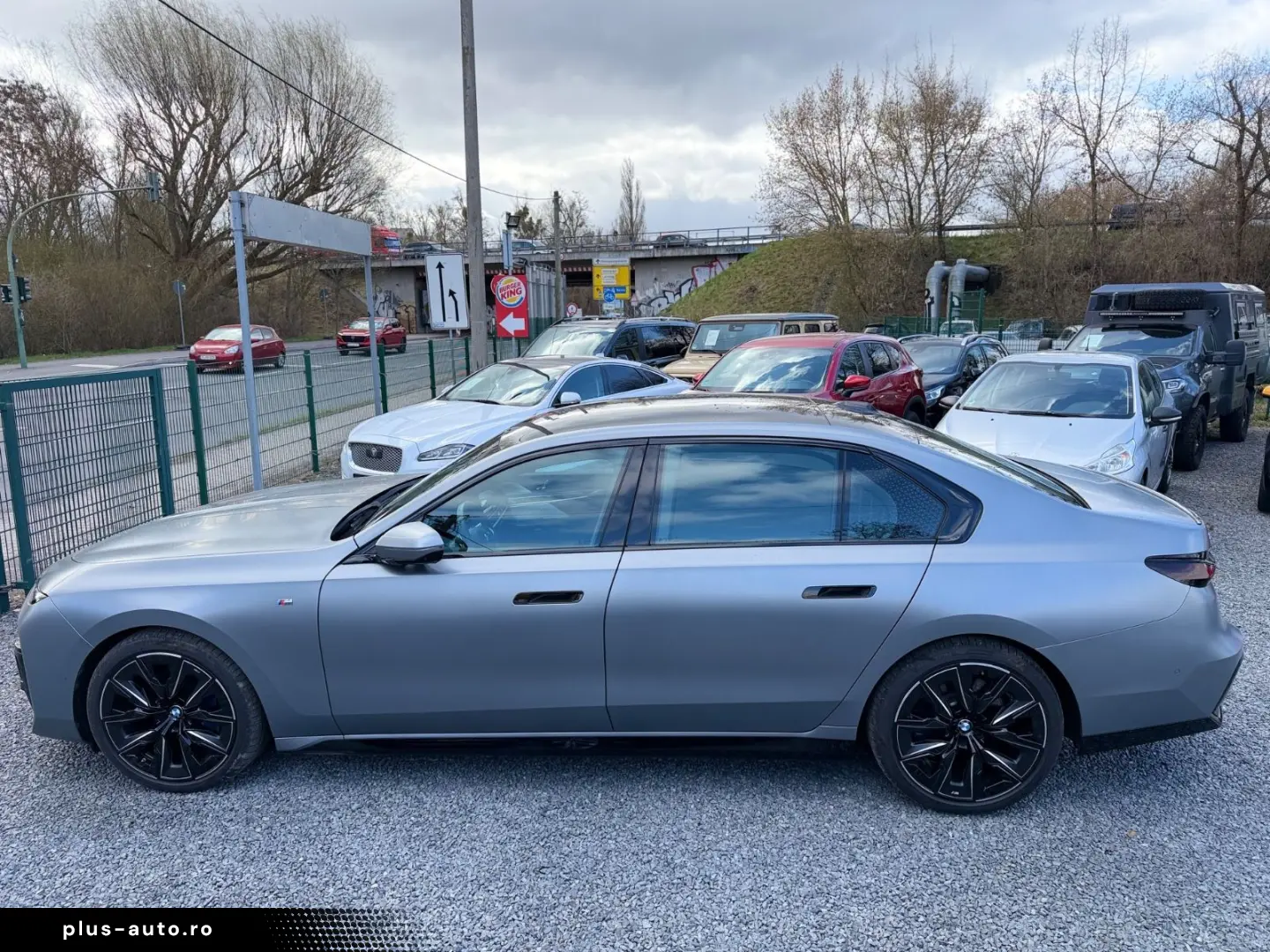 BMW 740 d xDrive M Sport LED PANO LEDER B&W STAND
