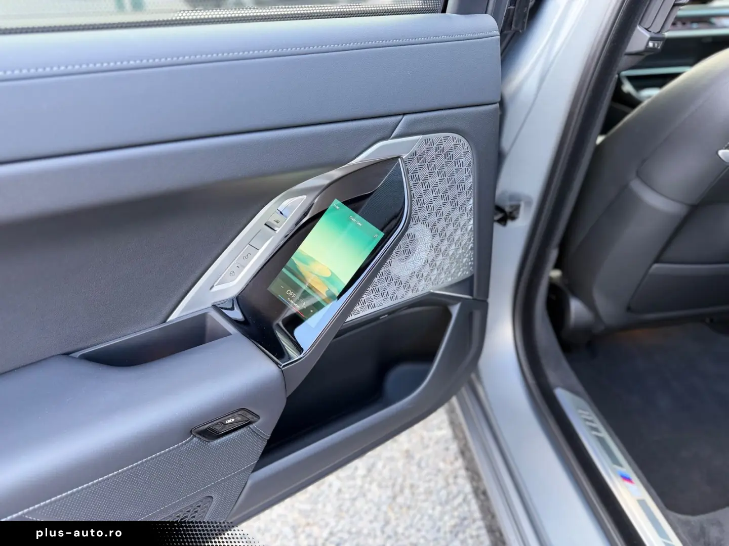 BMW 740 d xDrive M Sport LED PANO LEDER B&W STAND