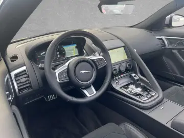 Jaguar F-Type Cabriolet P300