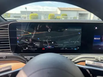 Mercedes-Benz GLE 300 d 4M Pano AHK Standh. Kamera