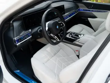 BMW 740d xDrive M SPORT.SOFTC.SKY.MASSAGE.AHK.5 100