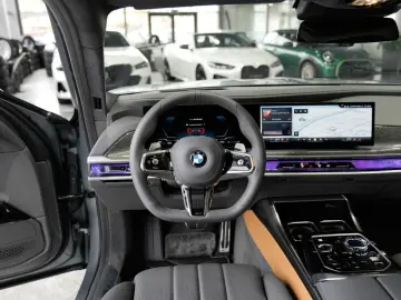 BMW 740d xDrive M Sport Sitzbelüft. Massage Standh.