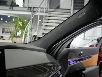 BMW 740d xDrive M Sport Sitzbelüft. Massage Standh.