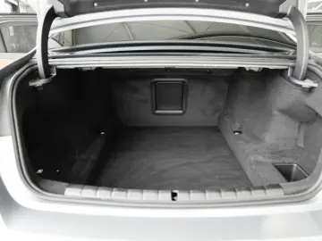 BMW 740d xDrive M Sport Sitzbelüft. Massage Standh.