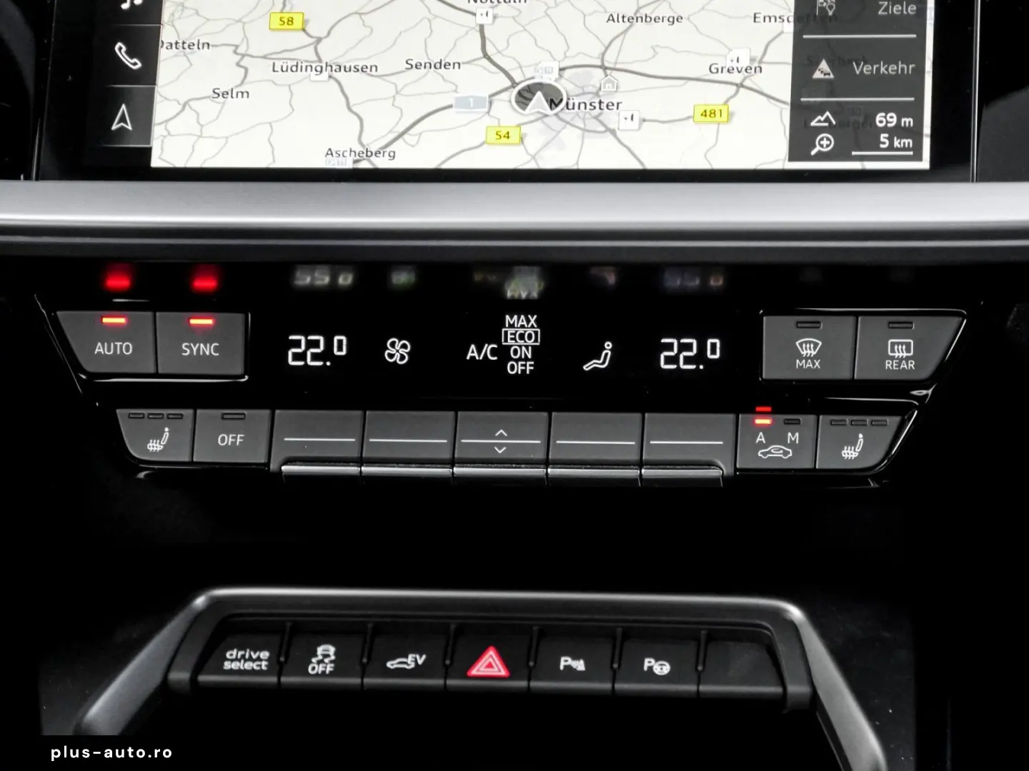 AUDI A3 Sportback S line 40 TFSI e S tronic Nav  Pano