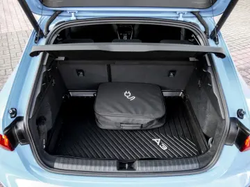 AUDI A3 Sportback S line 40 TFSI e S tronic Nav  Pano