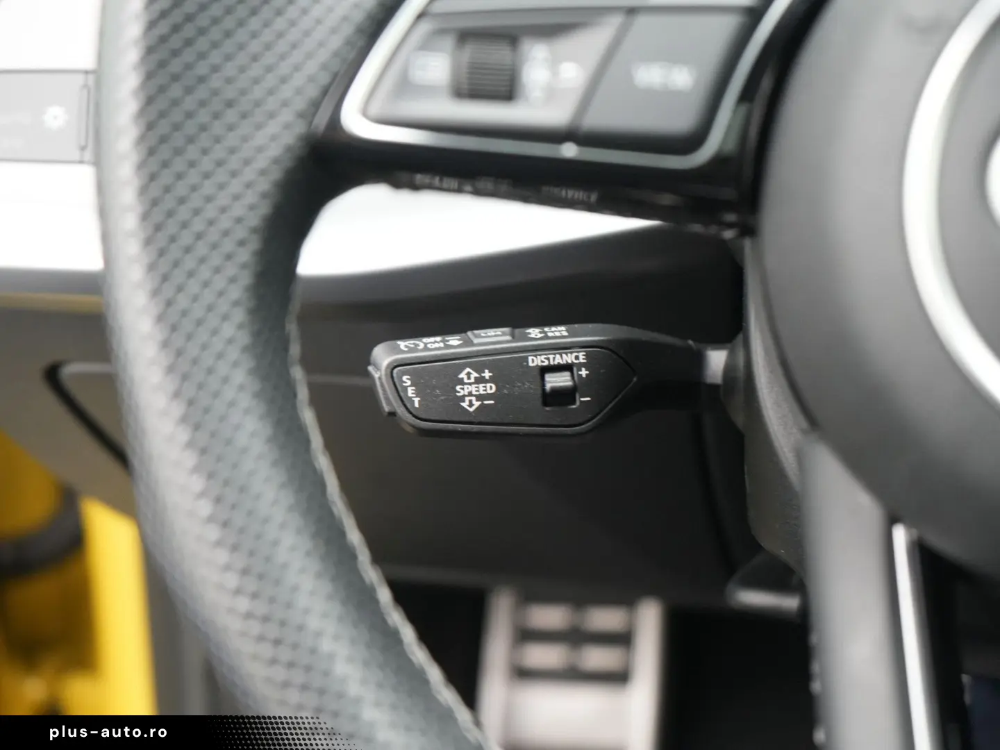 AUDI A3 Sportback 40 e S line NAVI PANO SHZ PDC