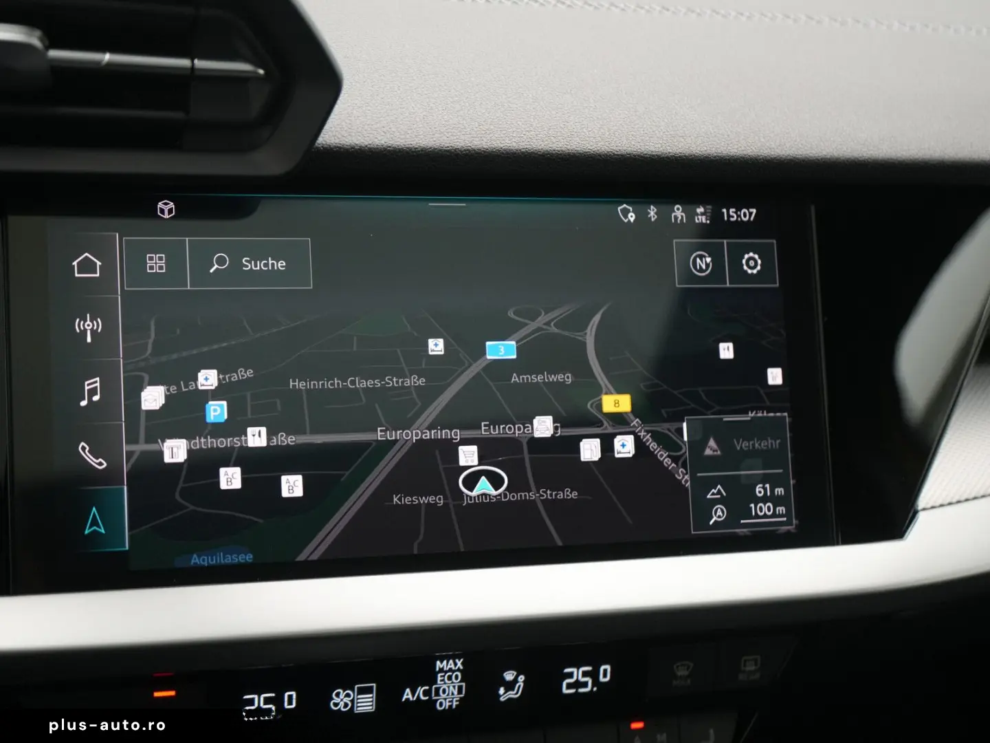 AUDI A3 Sportback 40 e S line NAVI PANO SHZ PDC