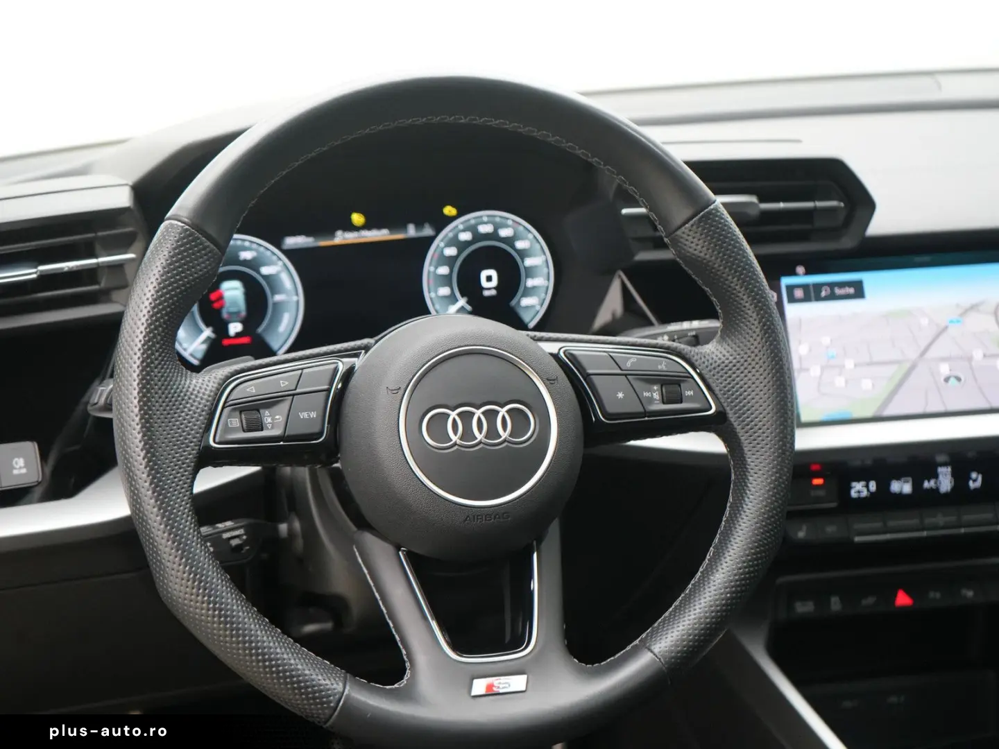 AUDI A3 Sportback 40 e S line NAVI PANO SHZ PDC