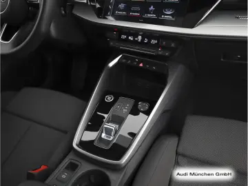 AUDI A3 Sportback 40 TFSI e S tronic S line Pano Navi