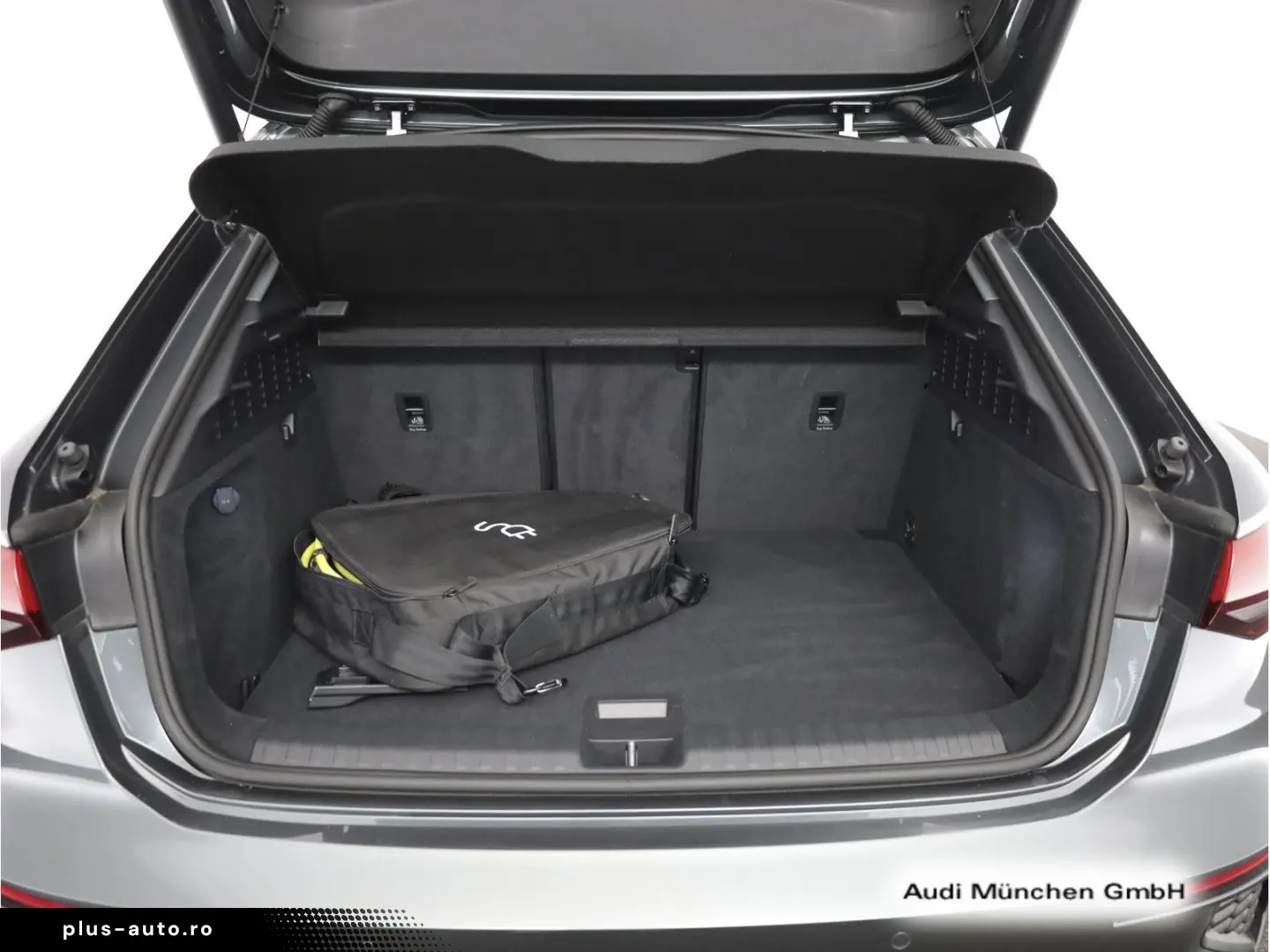 AUDI A3 Sportback 40 TFSI e S tronic S line Pano Navi