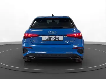 AUDI A3 Sportback 40 TFSIe S line Pano LED LM 17  Nav