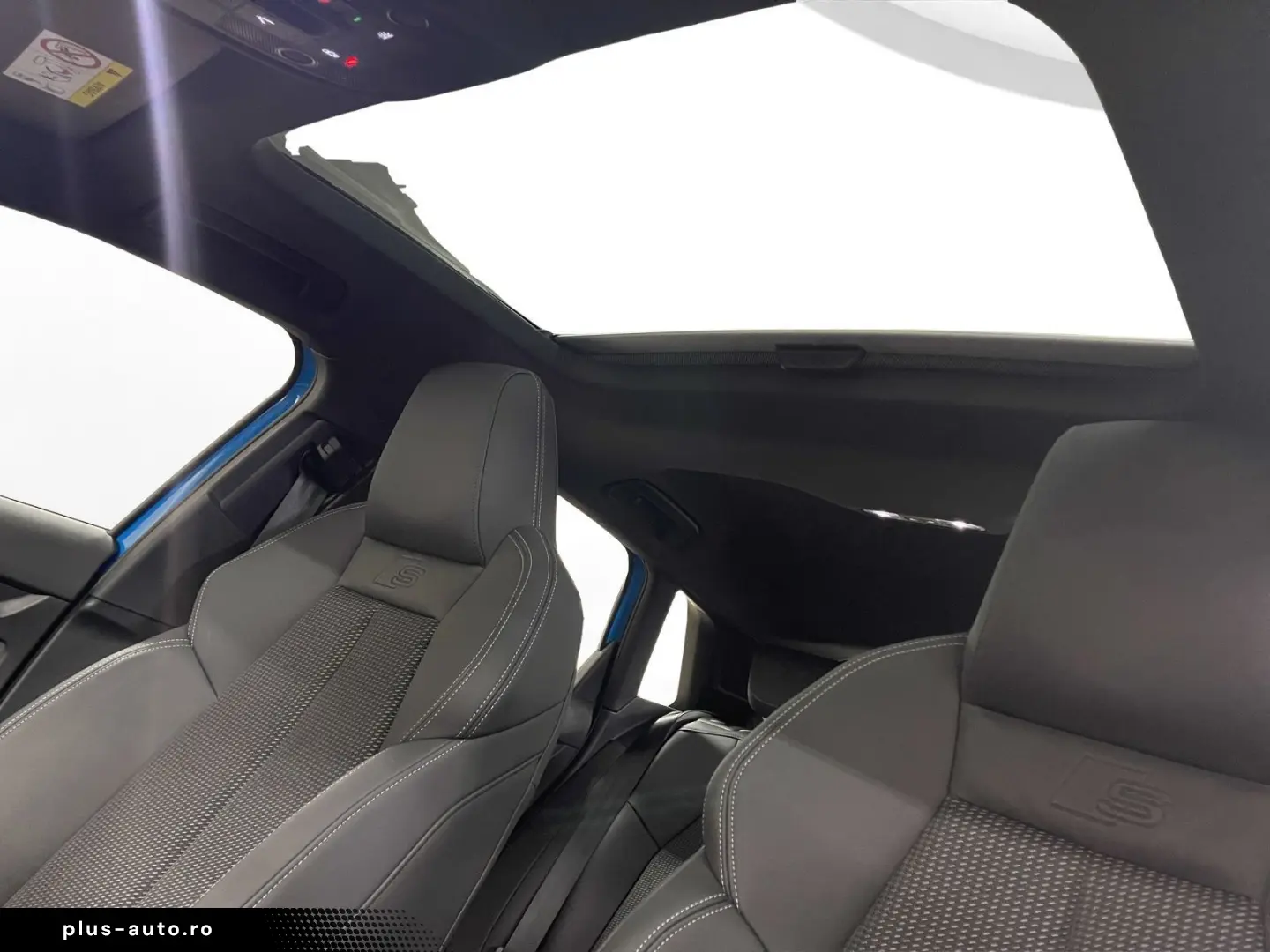 AUDI A3 Sportback 40 TFSIe S line Pano LED LM 17  Nav