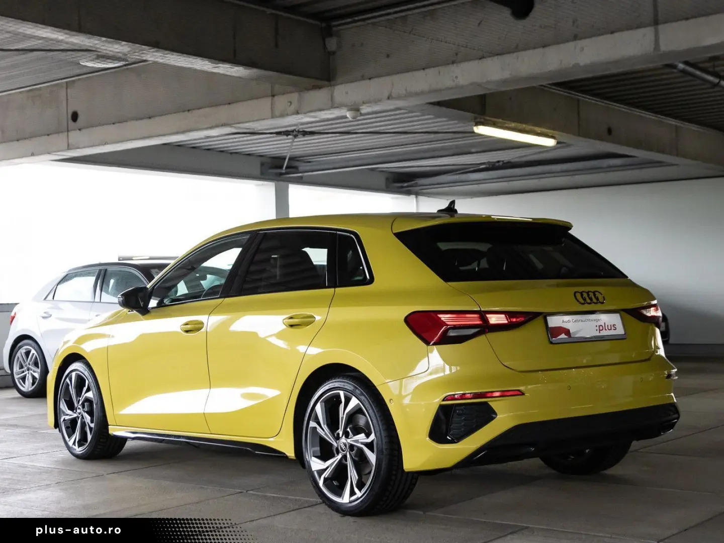 AUDI A3 Sportback S line Panorama B&O Keyless CarPlay