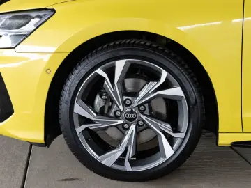 AUDI A3 Sportback S line Panorama B&O Keyless CarPlay