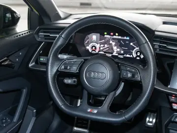 AUDI A3 Sportback S line Panorama B&O Keyless CarPlay