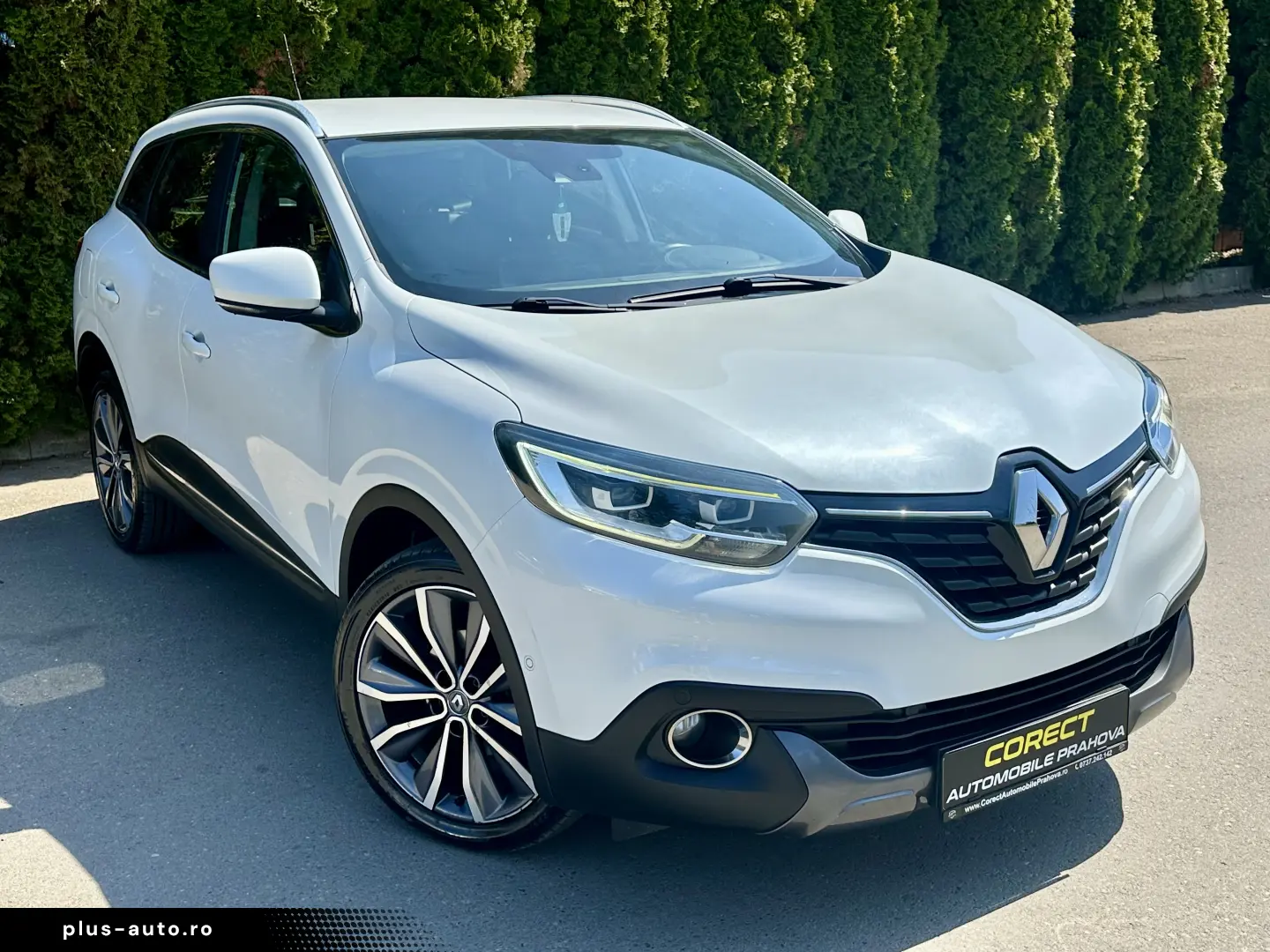 Renault Kadjar  Echipare Intense Faruri LED Rate Garantie