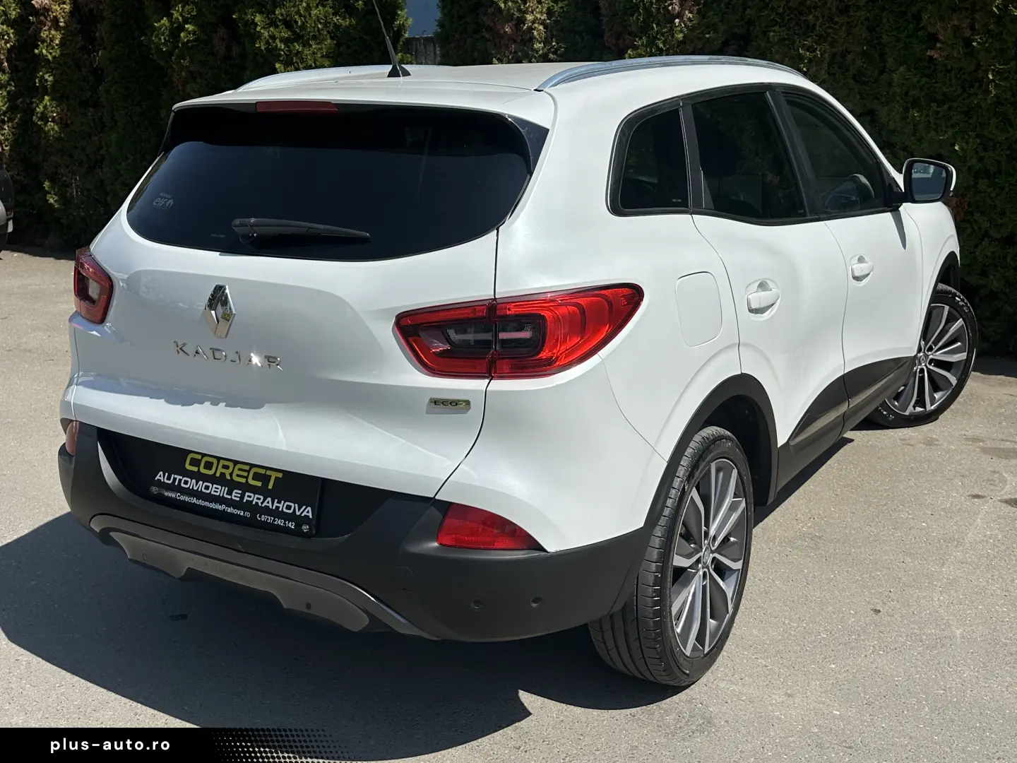 Renault Kadjar  Echipare Intense Faruri LED Rate Garantie