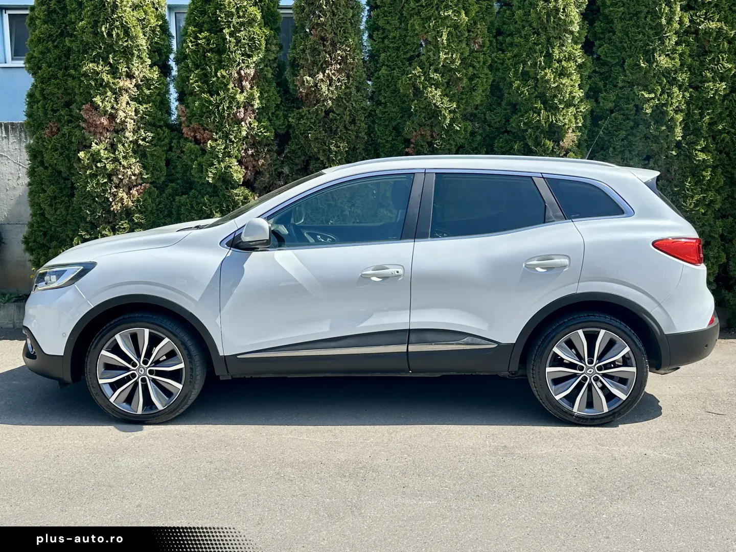 Renault Kadjar  Echipare Intense Faruri LED Rate Garantie