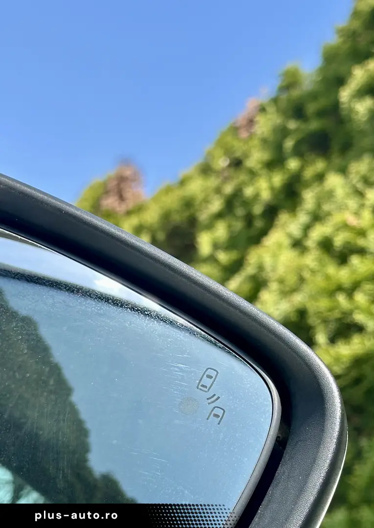 Renault Kadjar  Echipare Intense Faruri LED Rate Garantie