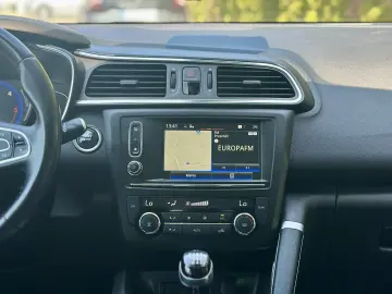 Renault Kadjar  Echipare Intense Faruri LED Rate Garantie