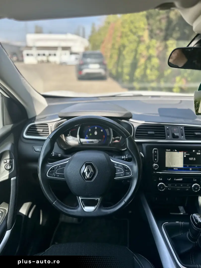 Renault Kadjar  Echipare Intense Faruri LED Rate Garantie