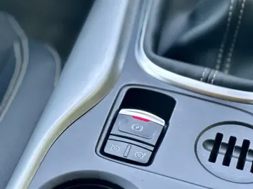 Renault Kadjar  Echipare Intense Faruri LED Rate Garantie