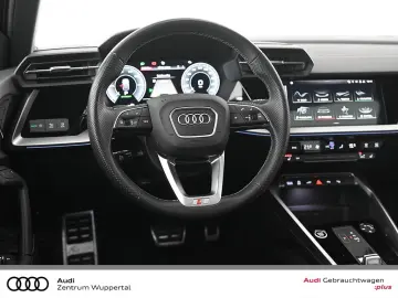 AUDI A3 Sportback 45 TFSI E S-LINE ACC PANO B&O KAMER