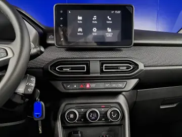 DACIA SANDERO 1.0i 91CP 2023
