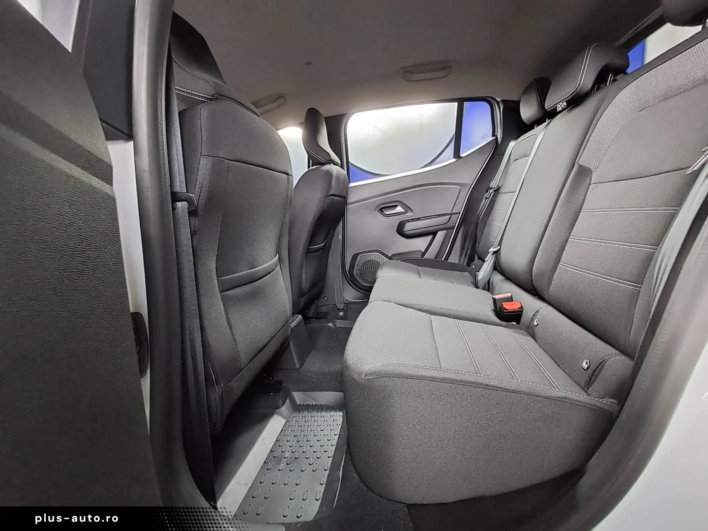 DACIA SANDERO 1.0i 91CP 2023