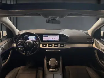 Mercedes-Benz GLE 300d4M AMG MBEAM BURM AMBIE CARP AHK PANO