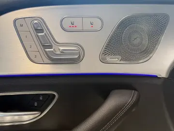 Mercedes-Benz GLE 300d4M AMG MBEAM BURM AMBIE CARP AHK PANO