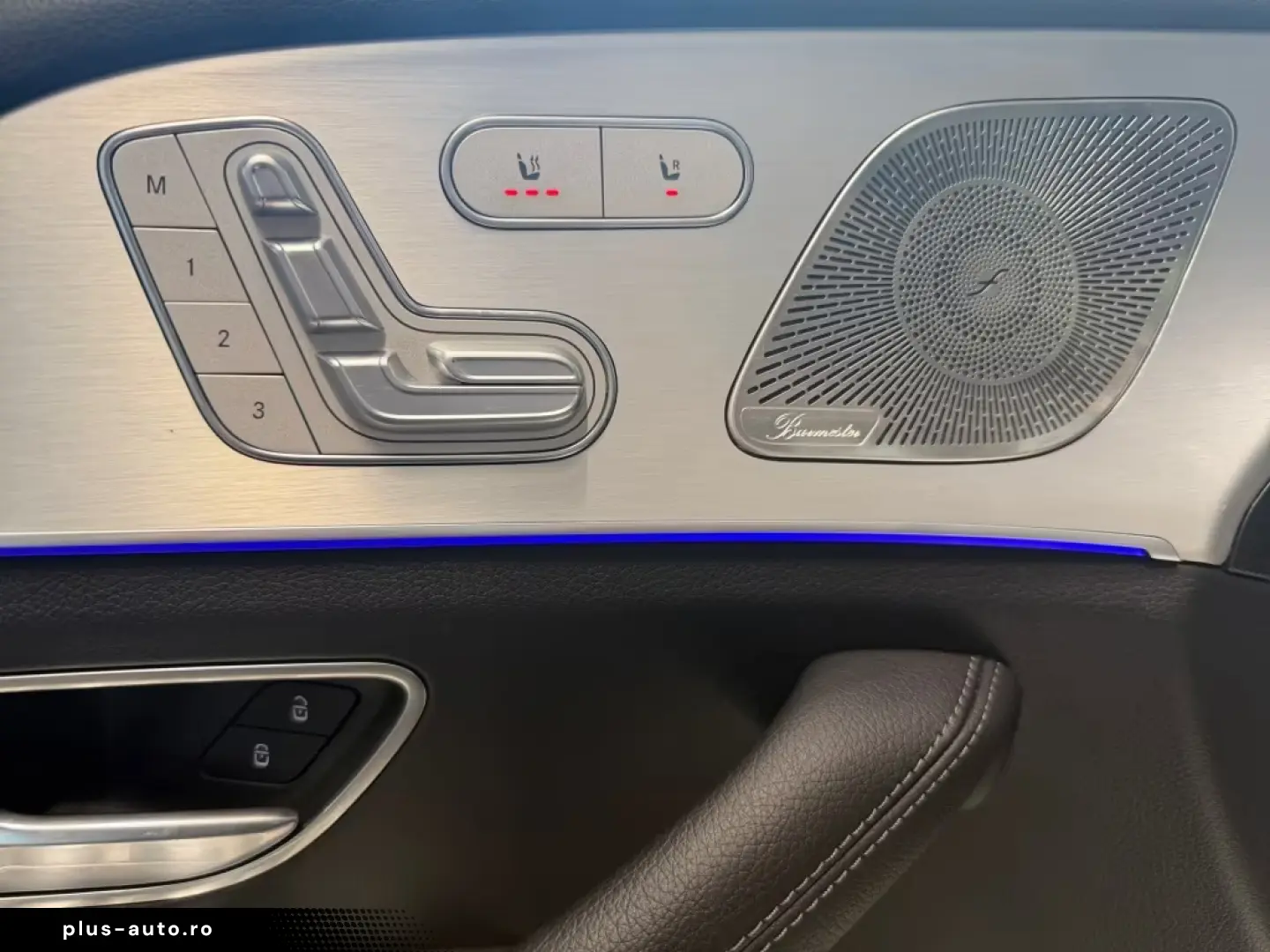 Mercedes-Benz GLE 300d4M AMG MBEAM BURM AMBIE CARP AHK PANO