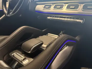 Mercedes-Benz GLE 300d4M AMG MBEAM BURM AMBIE CARP AHK PANO