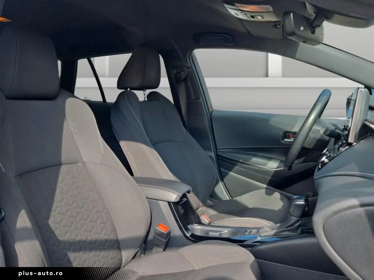 Toyota Corolla Touring Sports Hybrid Basis