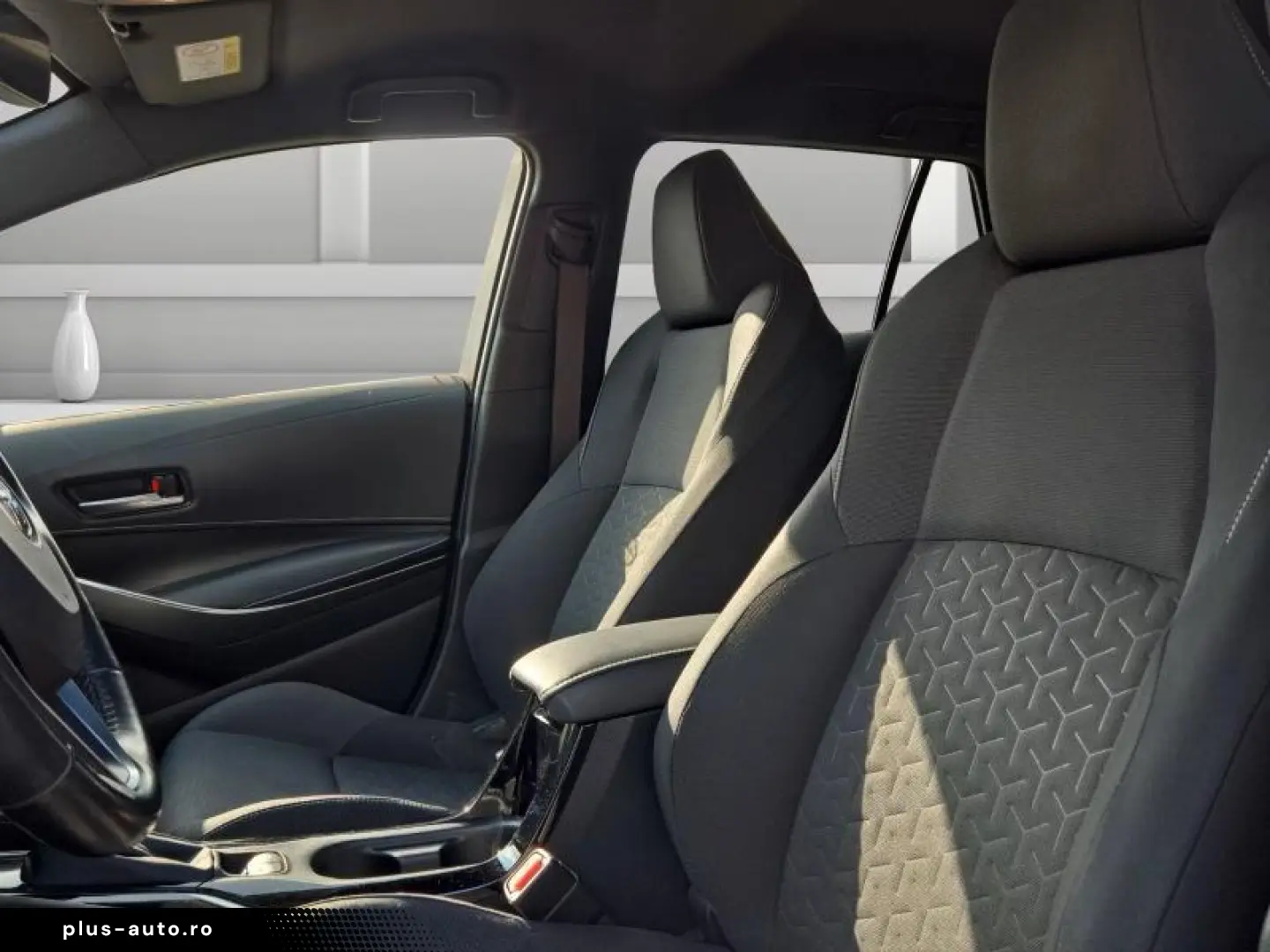 Toyota Corolla Touring Sports Hybrid Basis