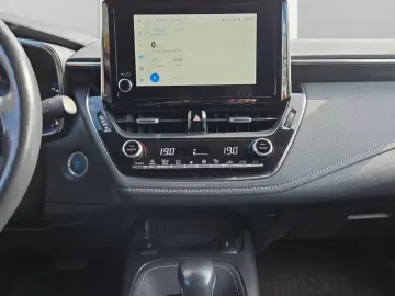 Toyota Corolla Touring Sports Hybrid Basis