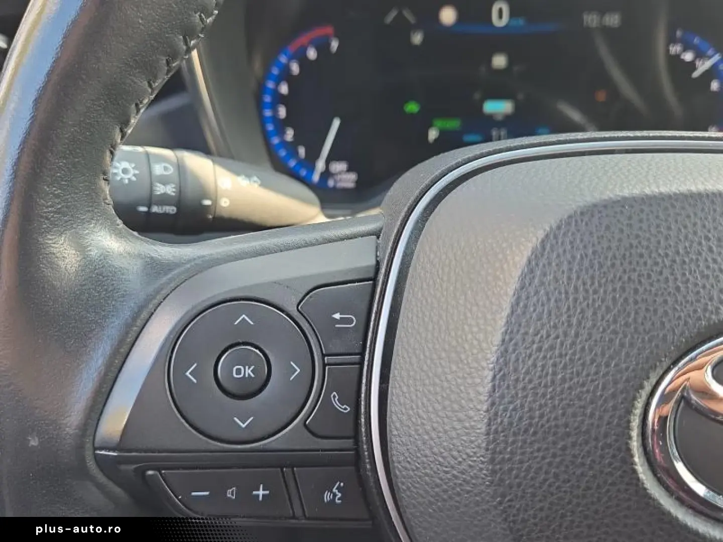 Toyota Corolla Touring Sports Hybrid Basis