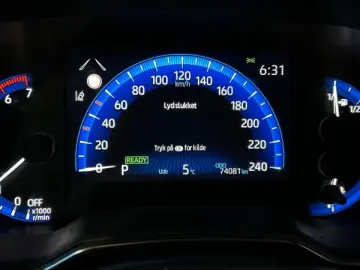 Toyota Corolla Touring Sports Hybrid Basis