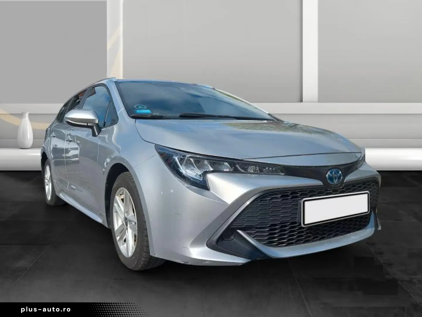Toyota Corolla Touring Sports Hybrid Basis